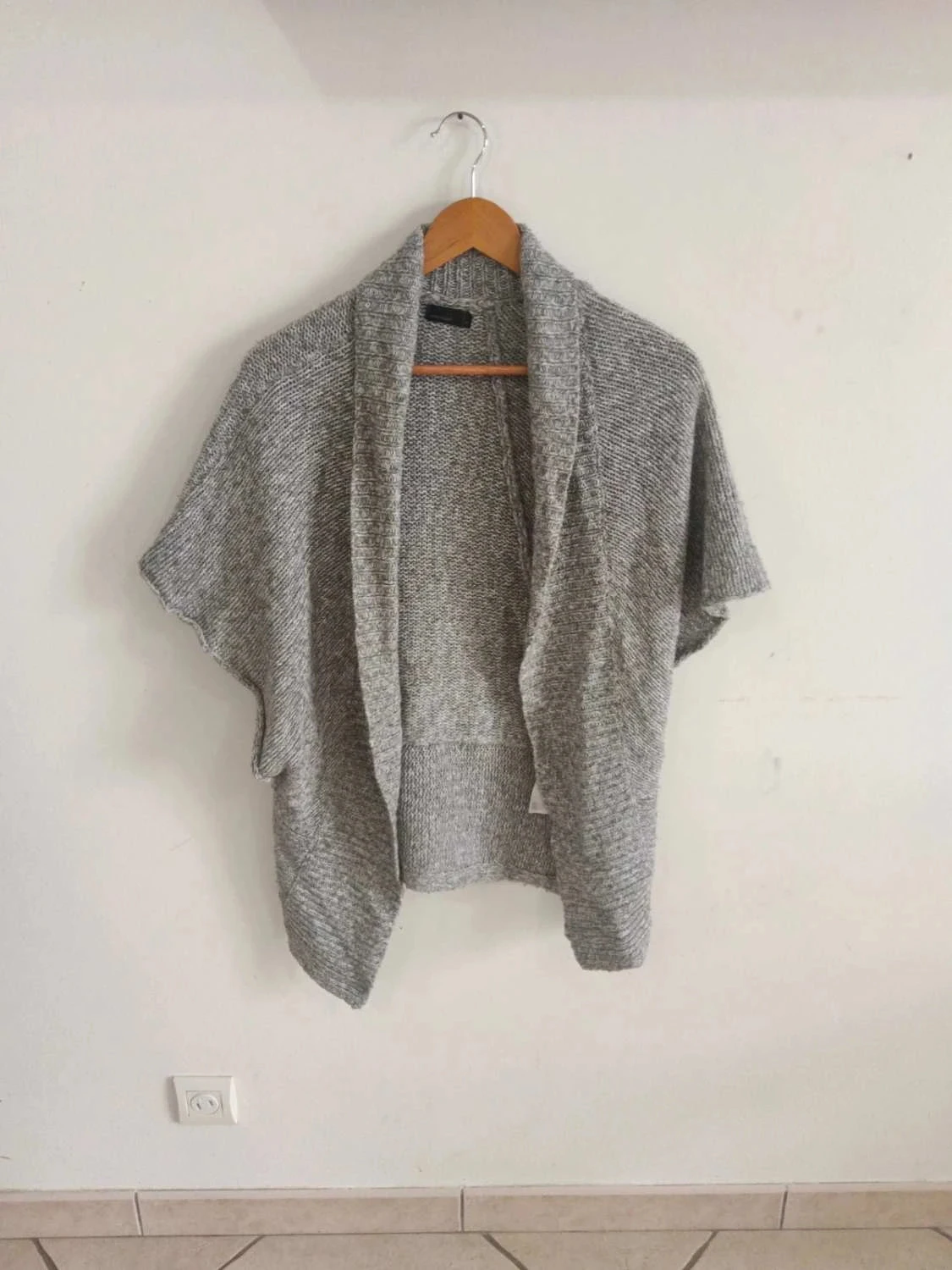 C133 cardigan gris Vero moda M